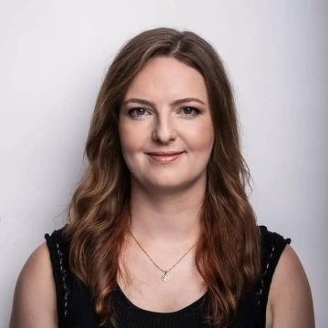 Portrait of product specialist Anna Kolouchova